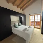Les Elans Apartment